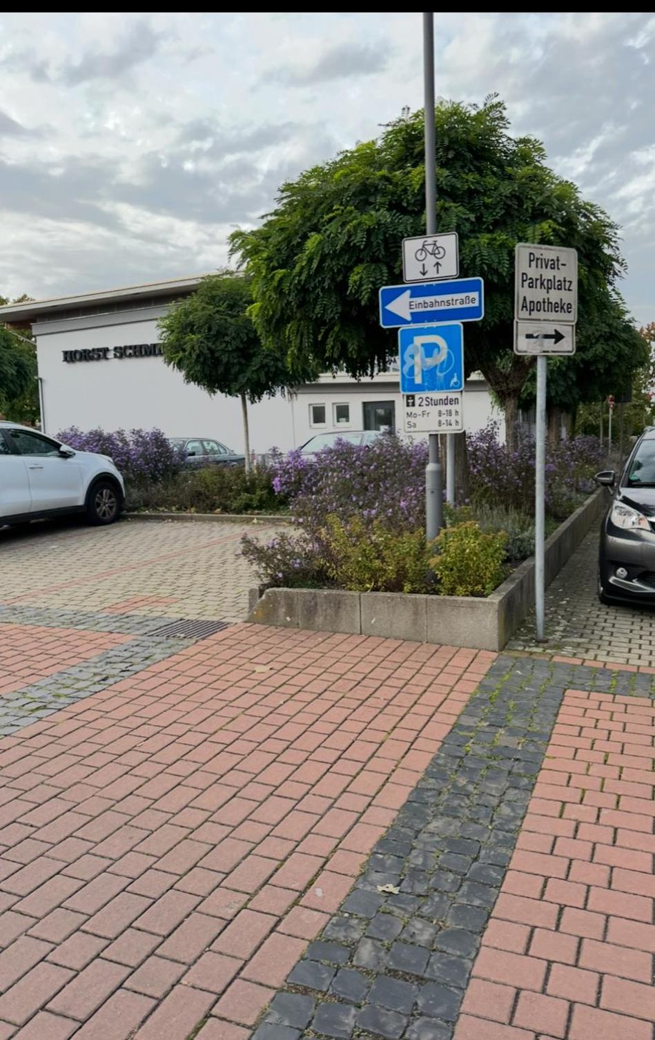 Zentrale Maisonette Mit Buero & Parkplatz Griesheim  Exterior photo
